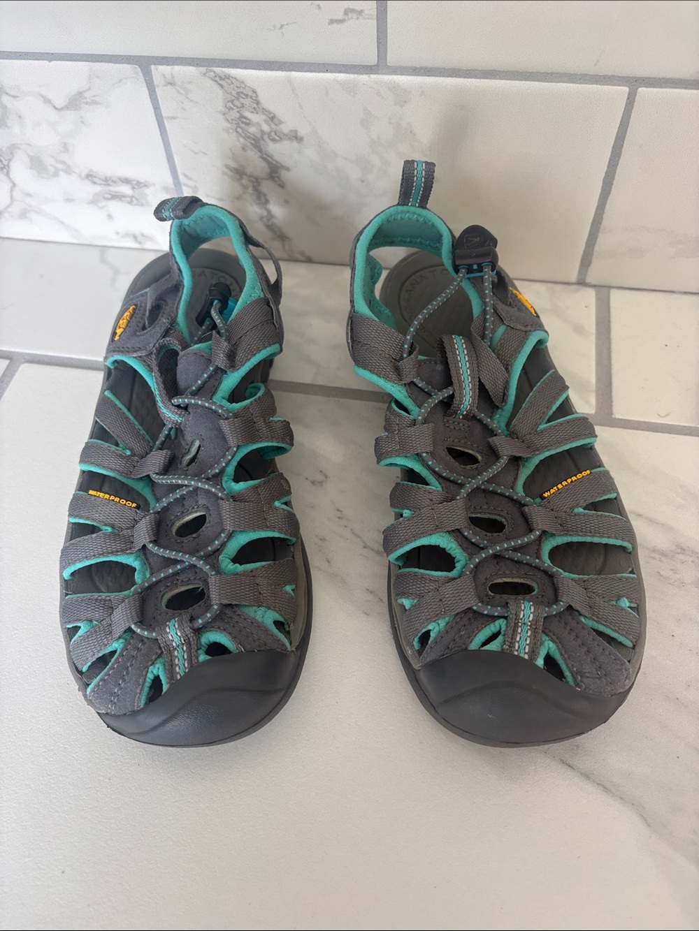 KEEN Whisper Waterproof Sport Sandals Grey Teal - Women’s Size 7 or 7.5